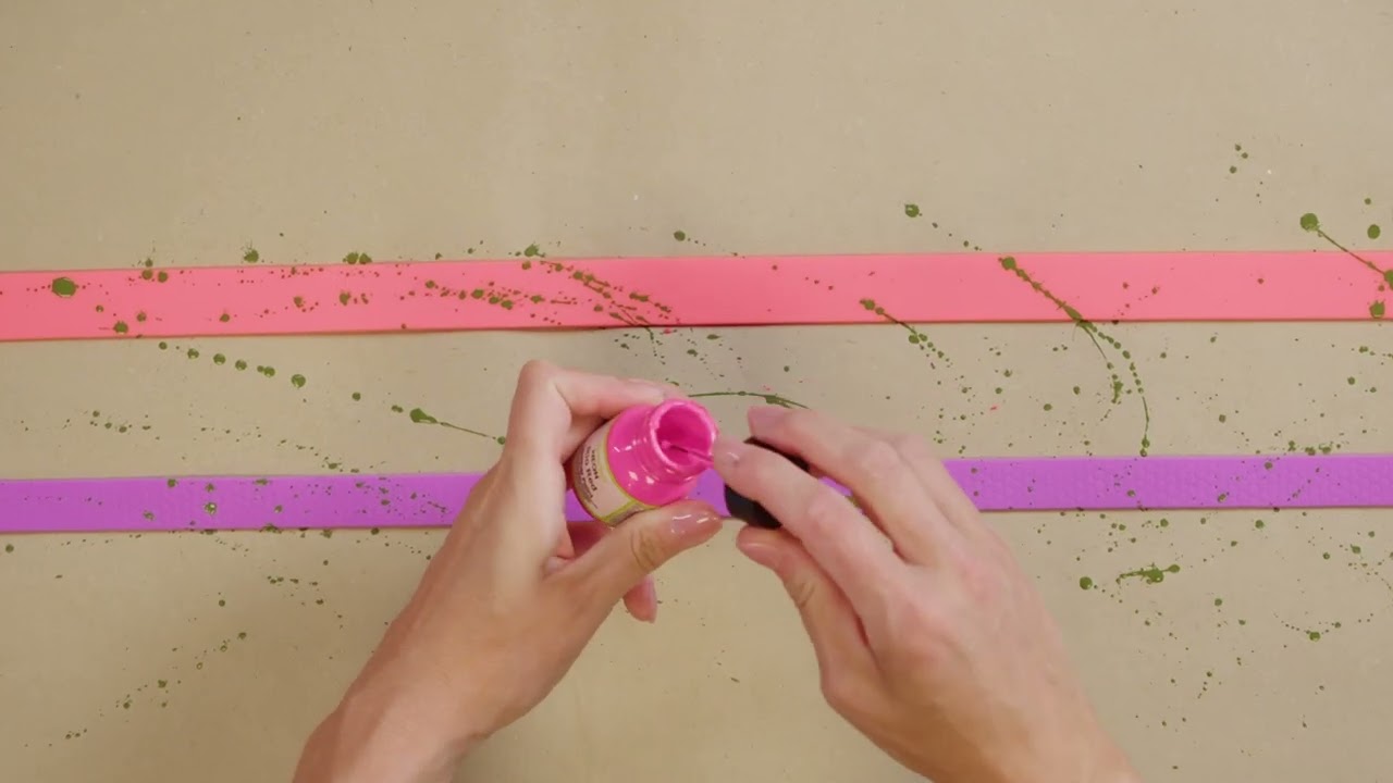 A guide to applying Angelus dye to waterproof webbing